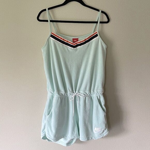 NWOT! Nike Vintage Inspired, Throw-Back Seafoam Green Terrycloth Romper. Size M - Picture 2 of 8